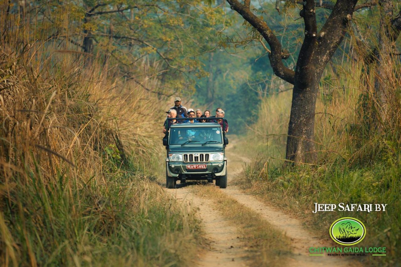 Chitwan Gaida Lodge - Animal Lovers & Birdwatchers Paradise Sauraha Bagian luar foto